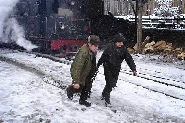 coupling chains, photo: Sebastian Trolle, 2006